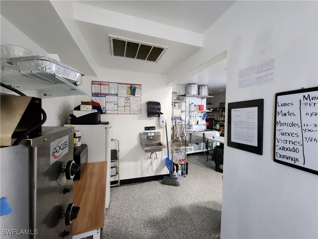 2847 Cleveland Avenue Fort Myers FL 33901 224089528 image26