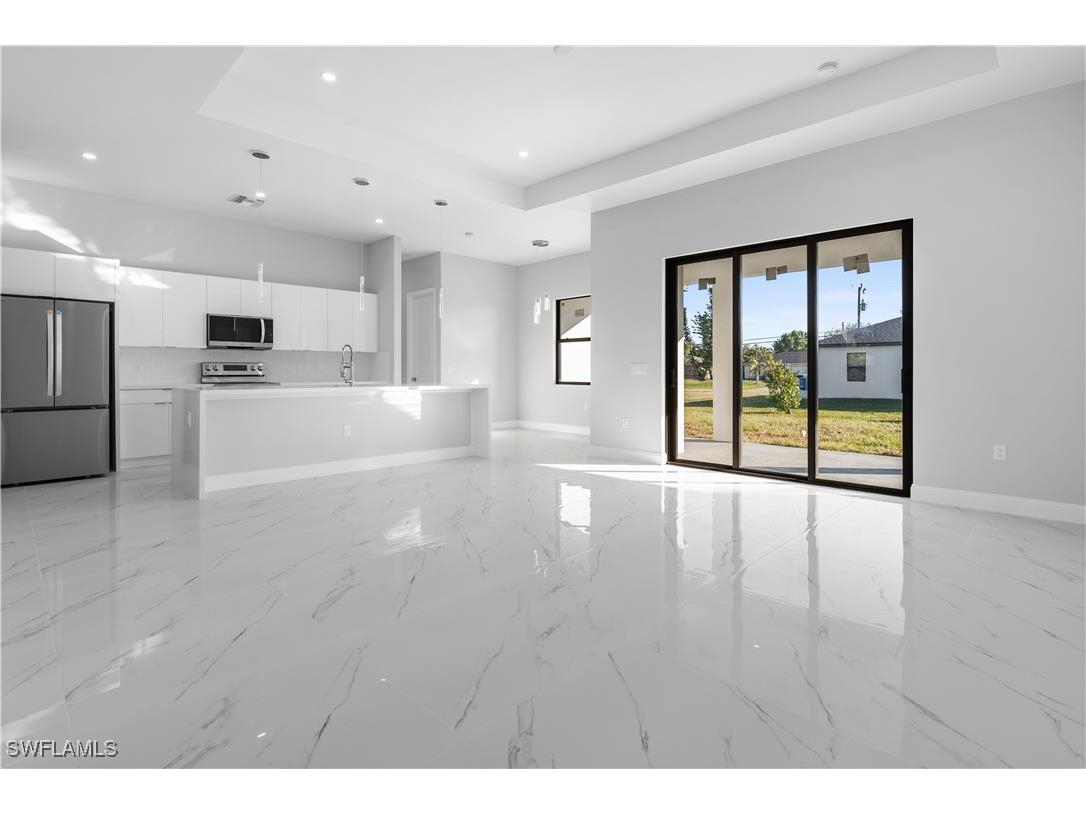 2848 NW 3rd Terrace Cape Coral FL 33993 224103714 image4