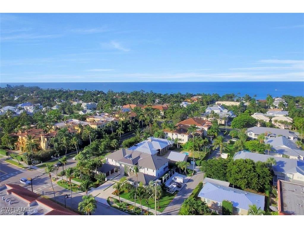 285 5th Avenue S #2B Naples FL 34102 225027709 image3