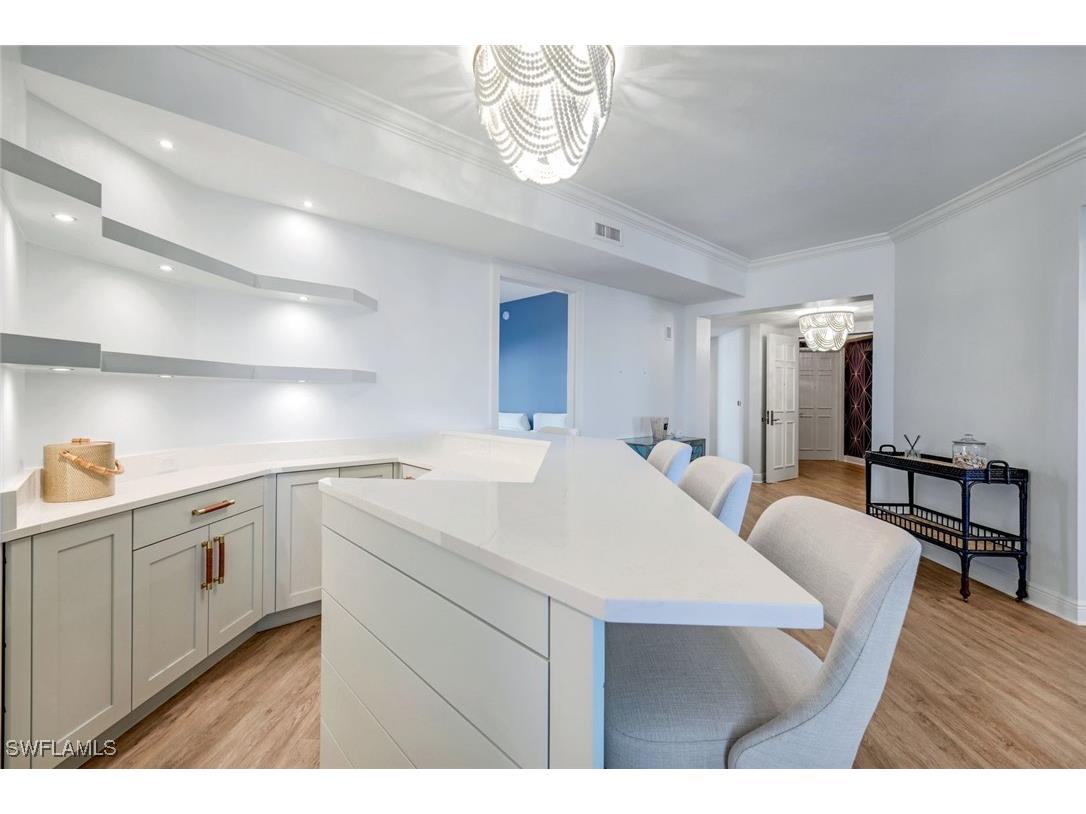 285 Grande Way #402 Naples FL 34110 225027299 image10