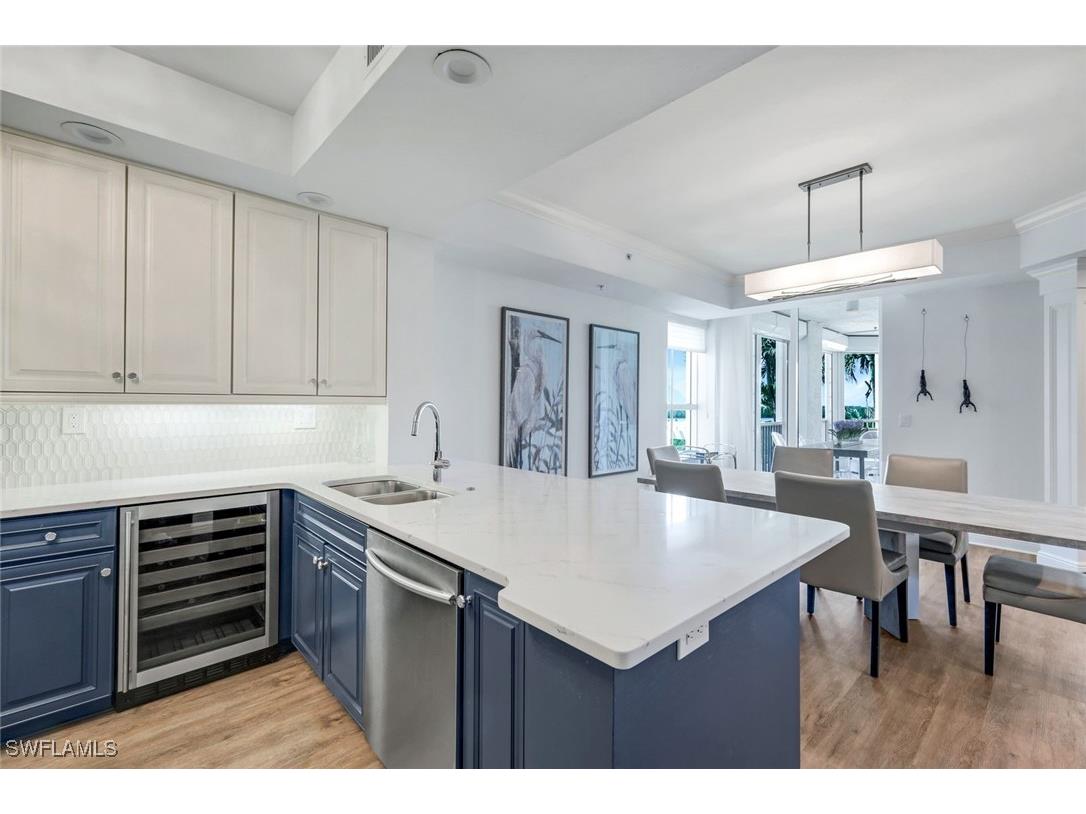 285 Grande Way #402 Naples FL 34110 225027299 image17