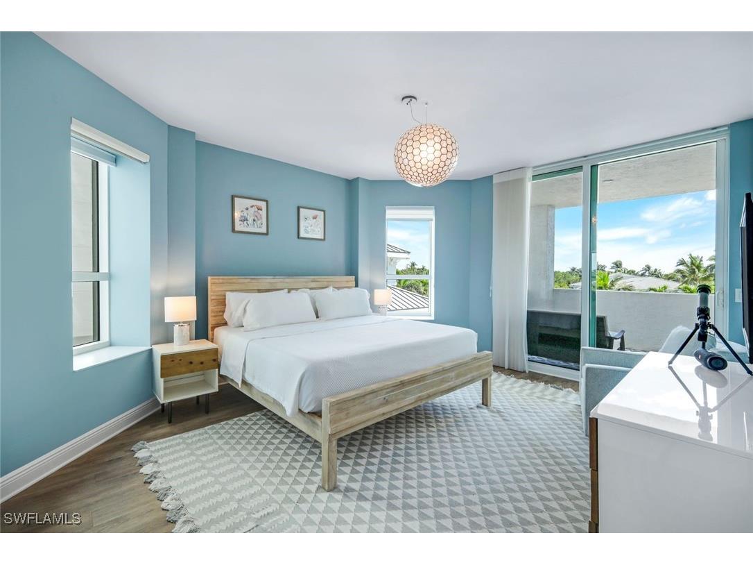 285 Grande Way #402 Naples FL 34110 225027299 image23