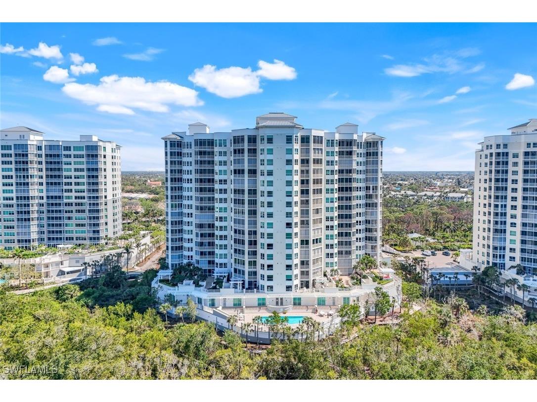 285 Grande Way #402 Naples FL 34110 225027299 image36