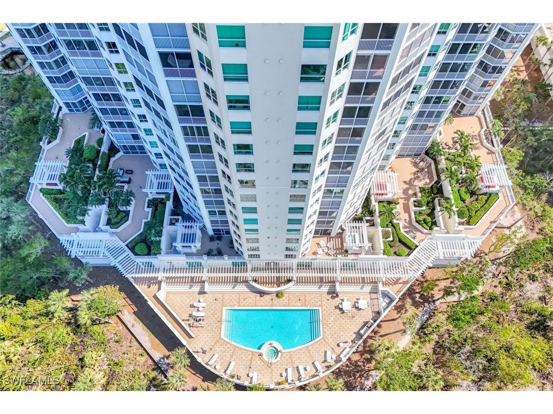 285 Grande Way #402 Naples FL 34110 225027299 image37