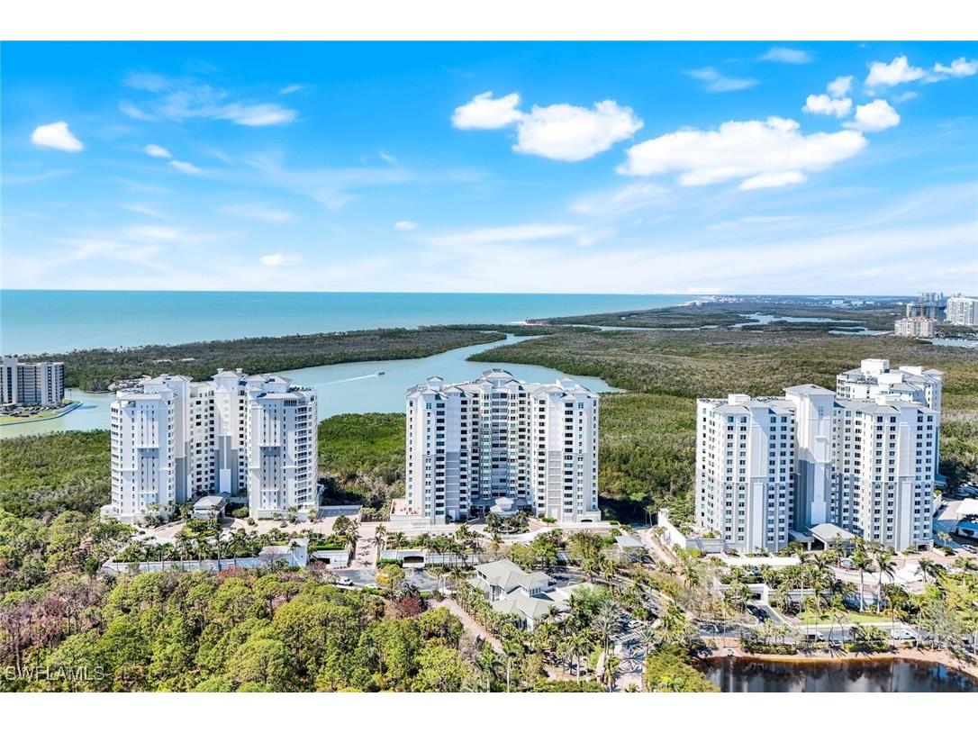 285 Grande Way #402 Naples FL 34110 225027299 image40