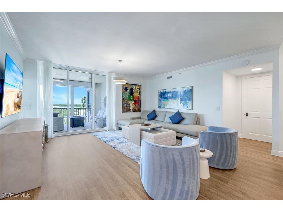 285 Grande Way #402 Naples FL 34110 225027299 image6