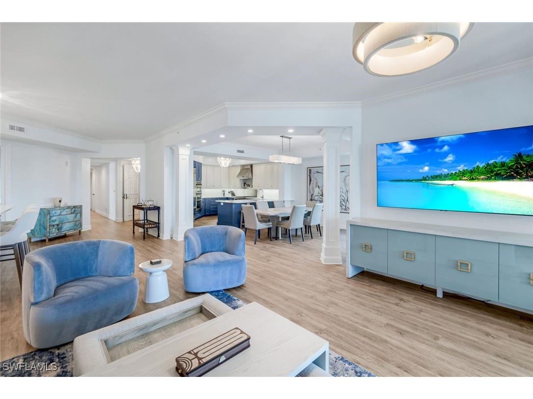 285 Grande Way #402 Naples FL 34110 225027299 image8