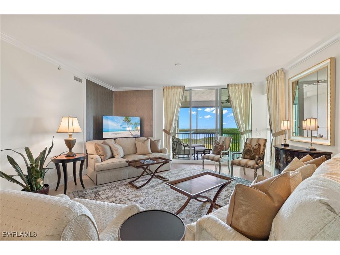 285 Grande Way #705 Naples FL 34110 225032710 image3