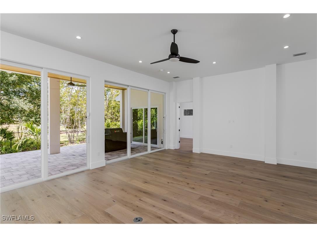 2854 Coach House Way Naples FL 34105 225050126 image6