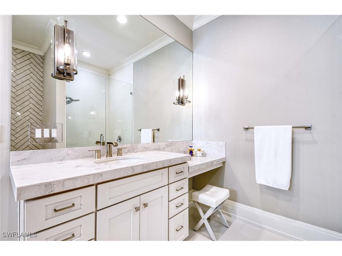 2867 Coco Lakes Drive Naples FL 34105 225026756 image18