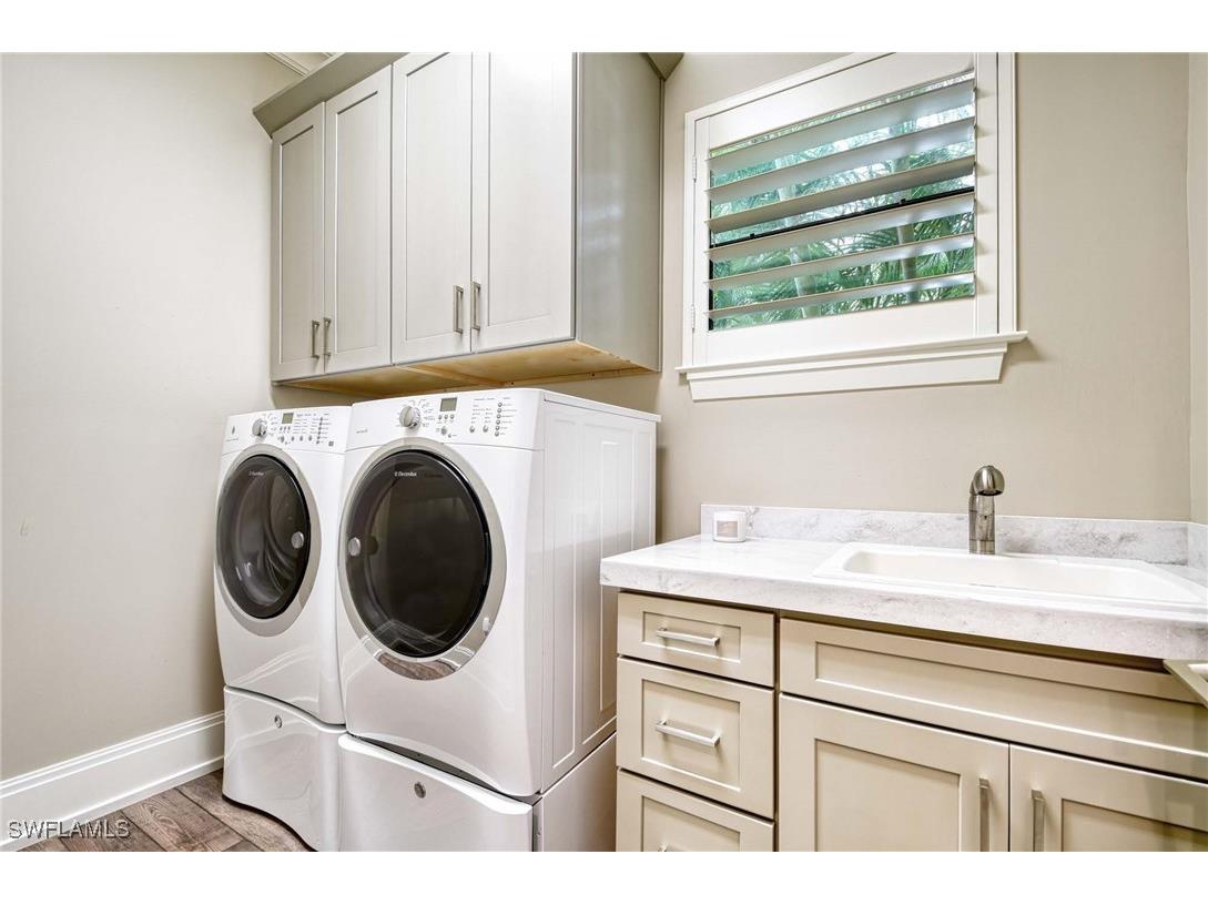 2867 Coco Lakes Drive Naples FL 34105 225026756 image22