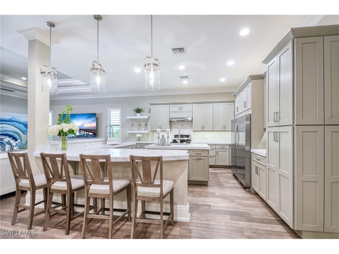 2867 Coco Lakes Drive Naples FL 34105 225026756 image5