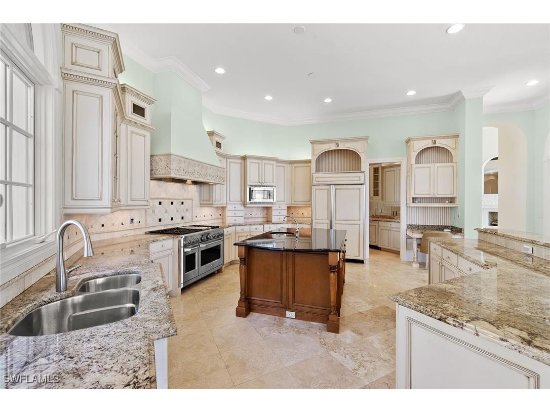 28790 Blaisdell Drive Naples FL 34119 224095896 image12