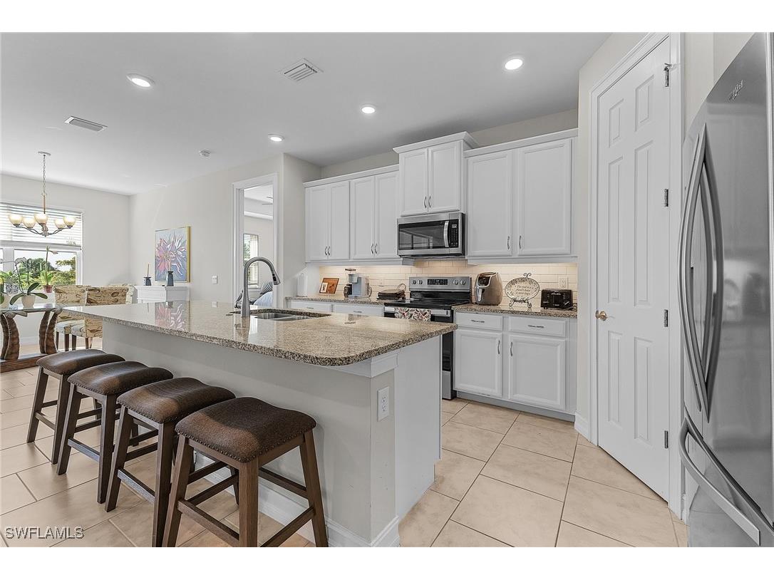 288 Spring Hill Lake Loop Cape Coral FL 33993 225013794 image12