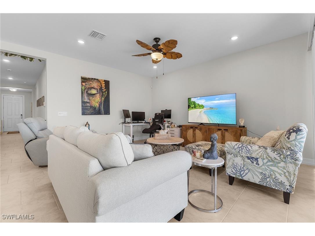 288 Spring Hill Lake Loop Cape Coral FL 33993 225013794 image18