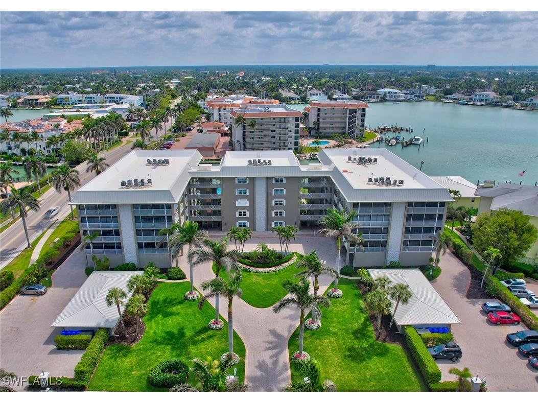 2880 Gulf Shore Boulevard N #410 Naples FL 34103 225033467 image1