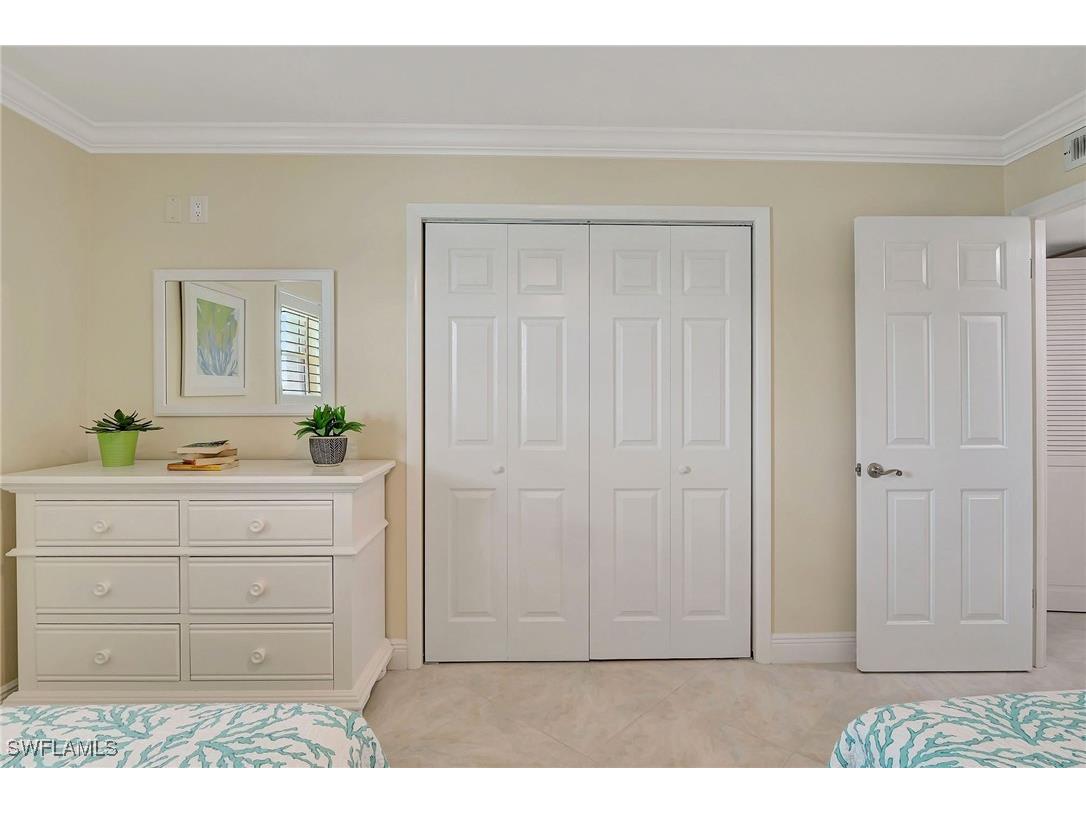 2880 Gulf Shore Boulevard N #410 Naples FL 34103 225033467 image20