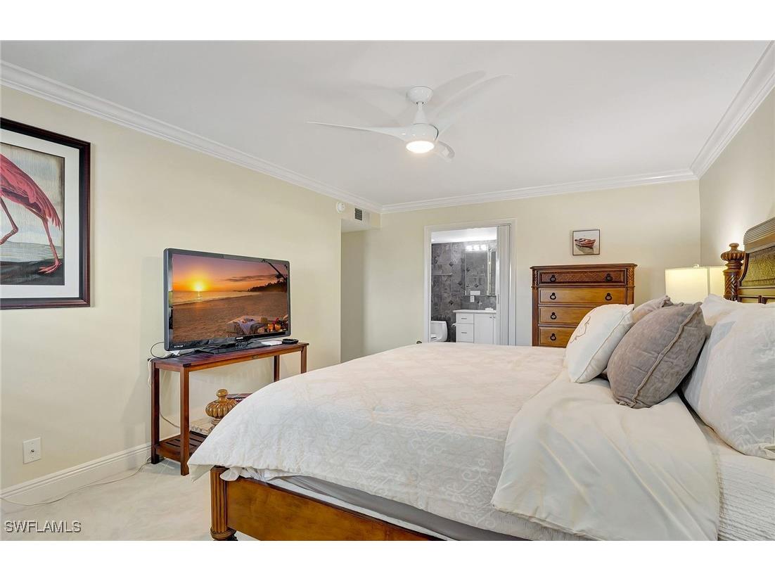 2880 Gulf Shore Boulevard N #410 Naples FL 34103 225033467 image27