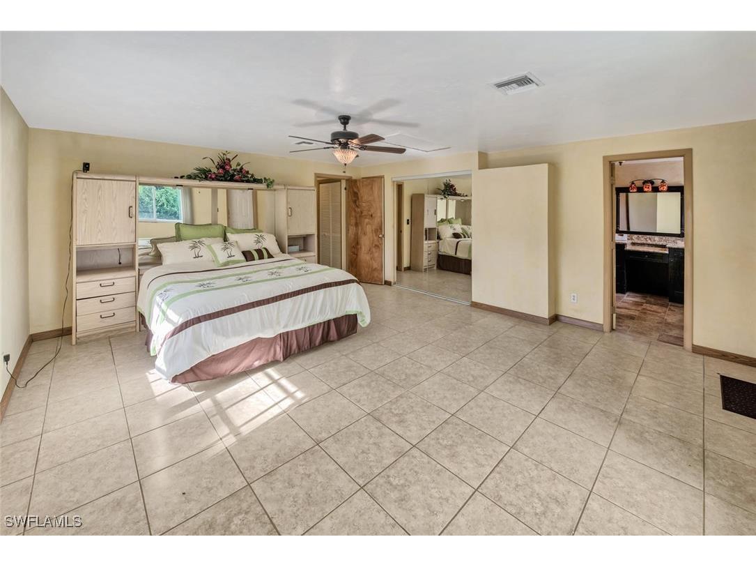 29 Caribbean Road Naples FL 34108 225003539 image13