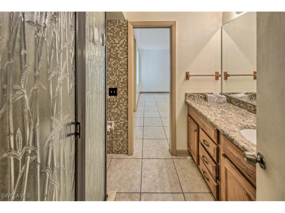 29 Caribbean Road Naples FL 34108 225003539 image20