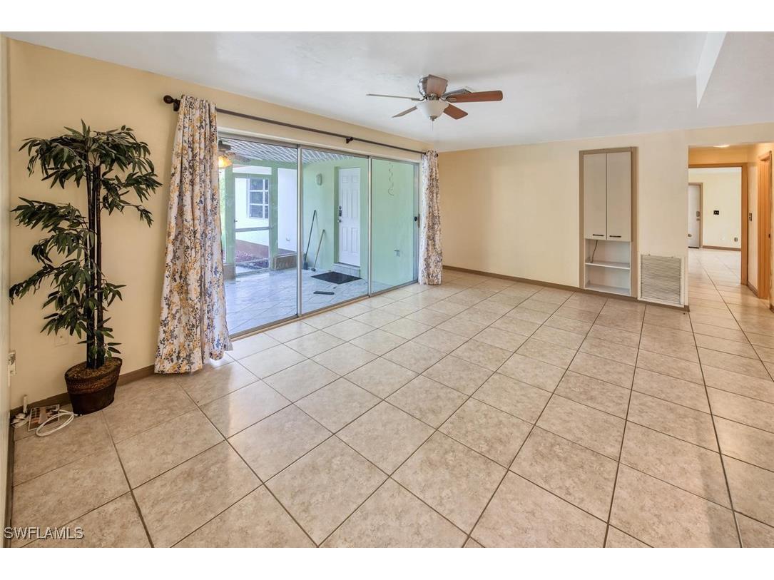 29 Caribbean Road Naples FL 34108 225003539 image7