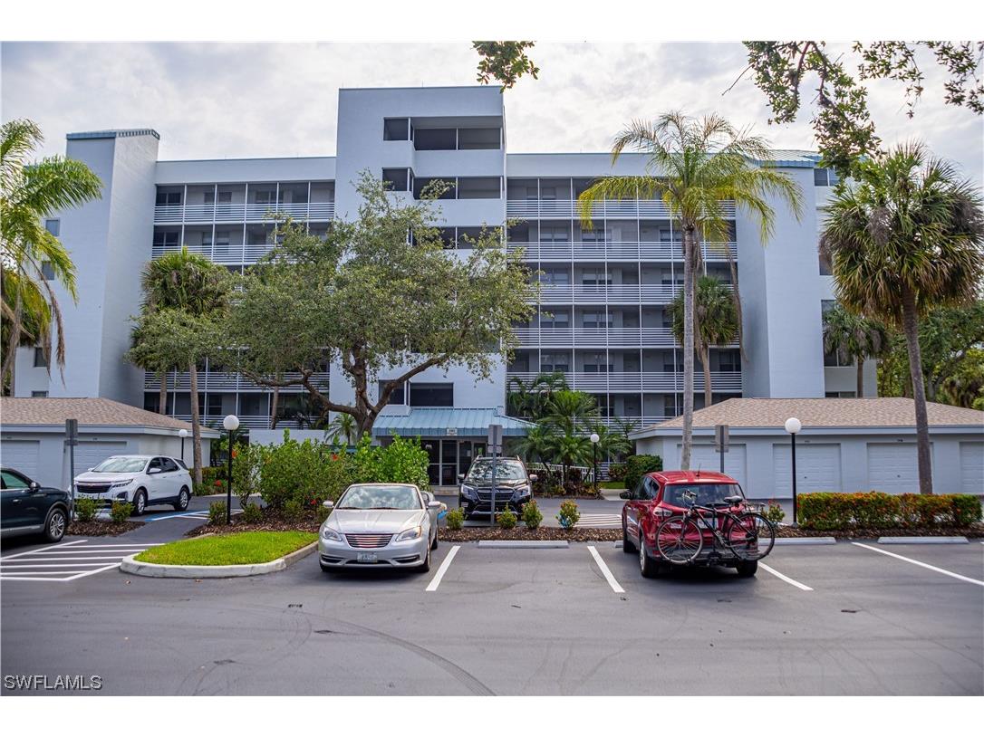 290 Naples Cove Drive #2204 Naples FL 34110 223032980 image1