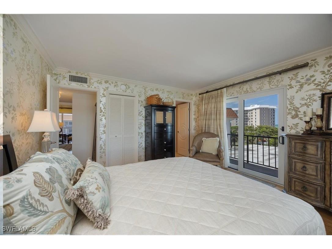 2900 Gulf Shore Boulevard N #406 Naples FL 34103 225033293 image11