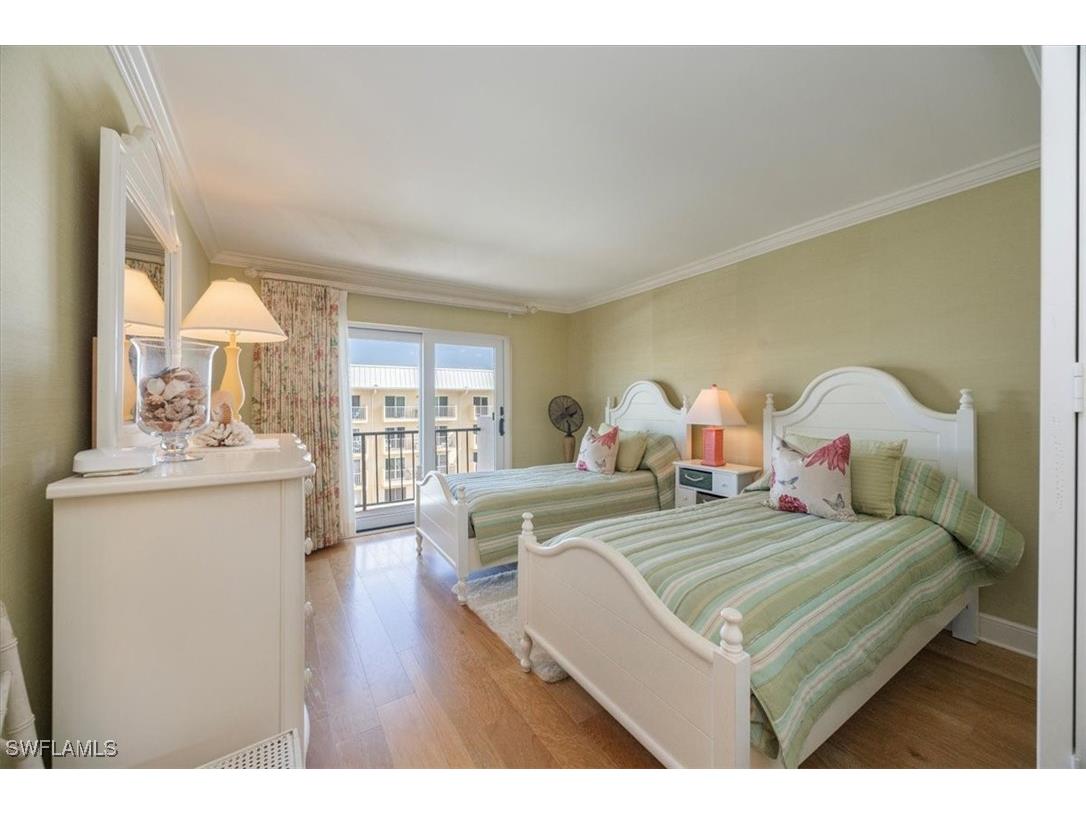 2900 Gulf Shore Boulevard N #406 Naples FL 34103 225033293 image13