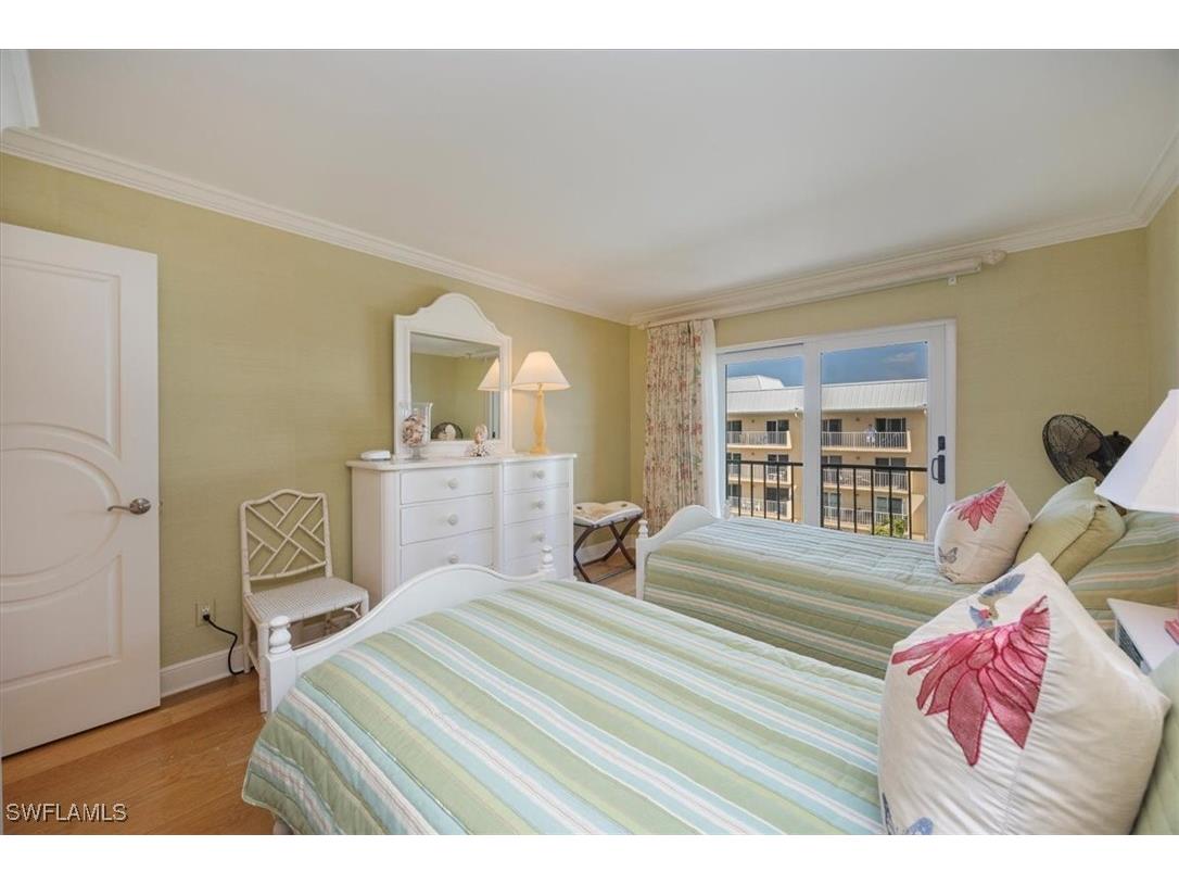 2900 Gulf Shore Boulevard N #406 Naples FL 34103 225033293 image14