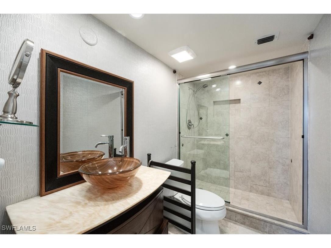 2900 Gulf Shore Boulevard N #406 Naples FL 34103 225033293 image15