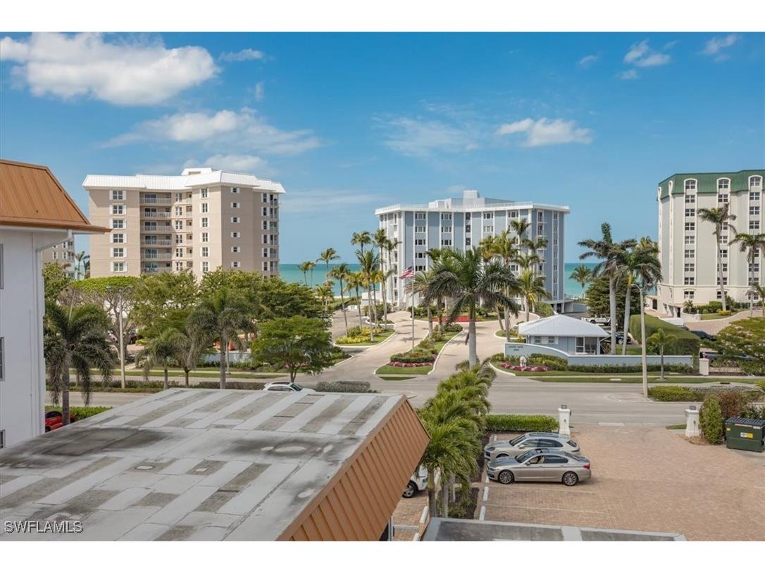 2900 Gulf Shore Boulevard N #406 Naples FL 34103 225033293 image18