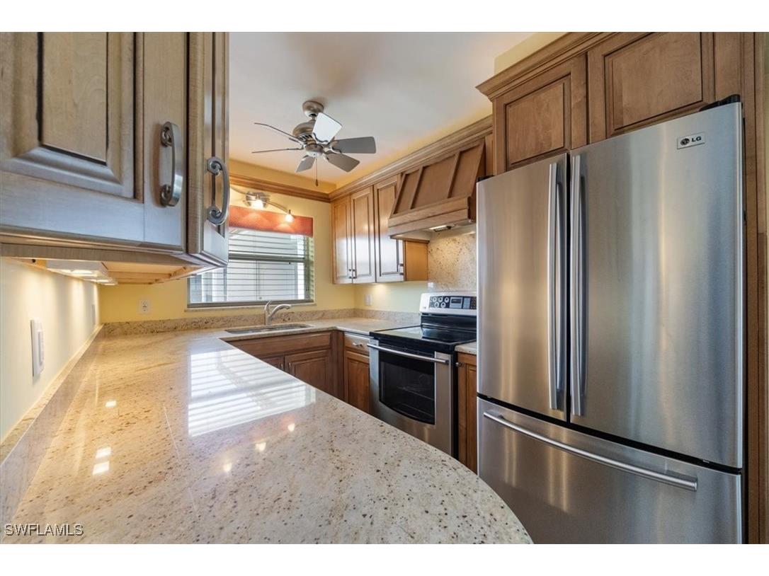 2900 Gulf Shore Boulevard N #406 Naples FL 34103 225033293 image3