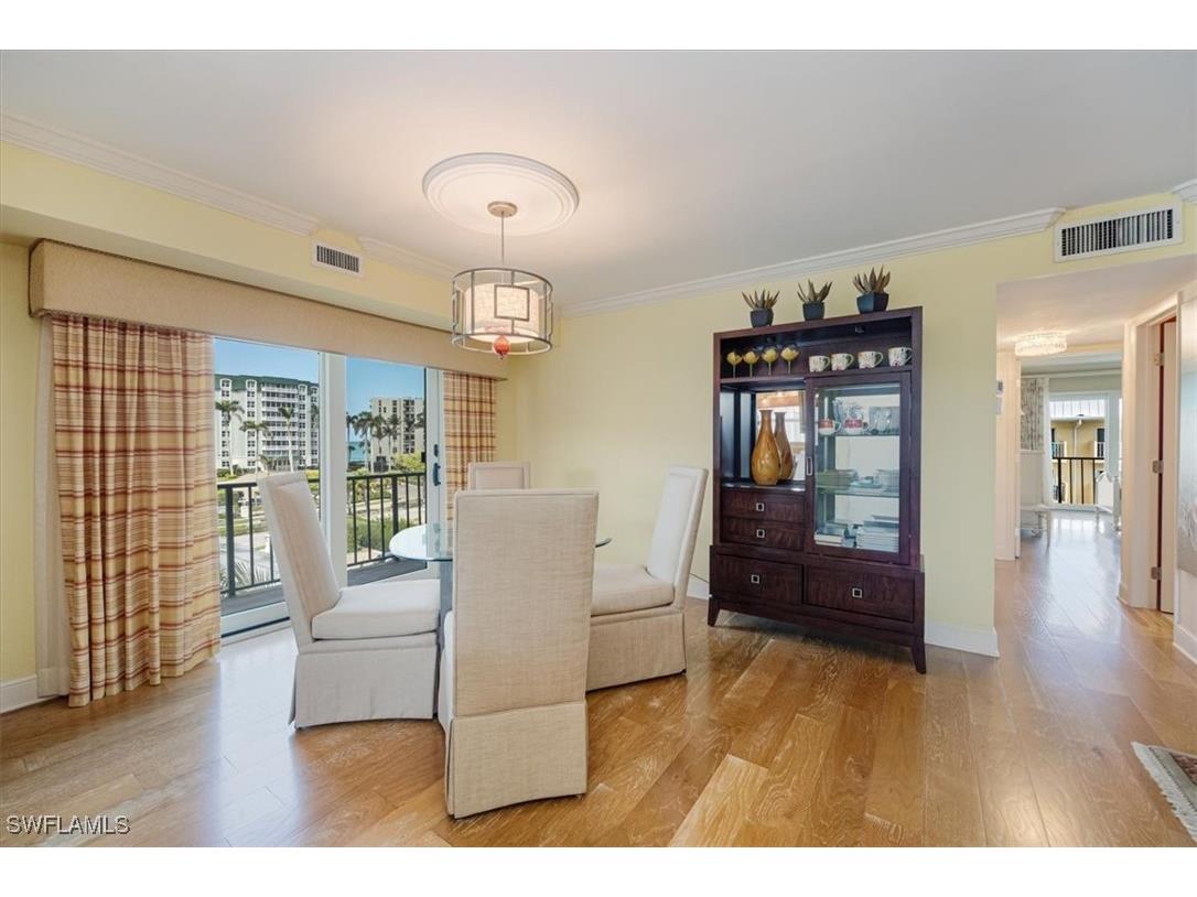 2900 Gulf Shore Boulevard N #406 Naples FL 34103 225033293 image5