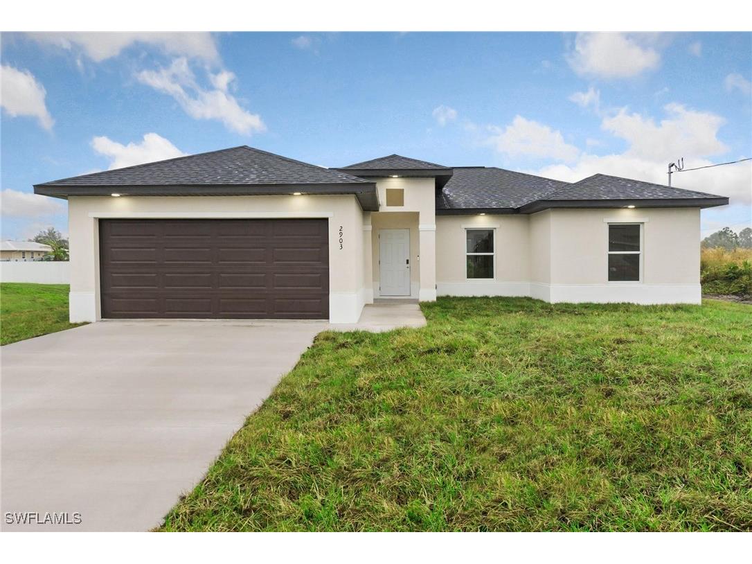 2903 Donald Avenue S Lehigh Acres FL 33976 225040960 image1