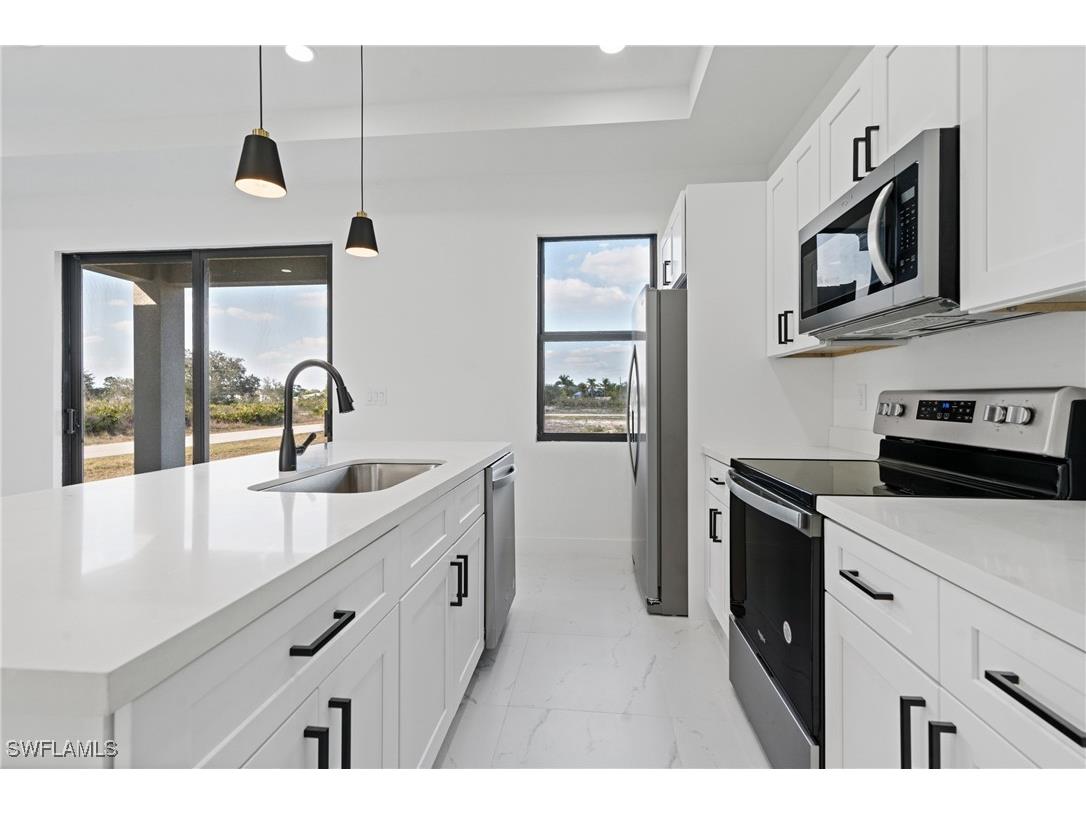 2914 67th Street W Lehigh Acres FL 33971 225016346 image3