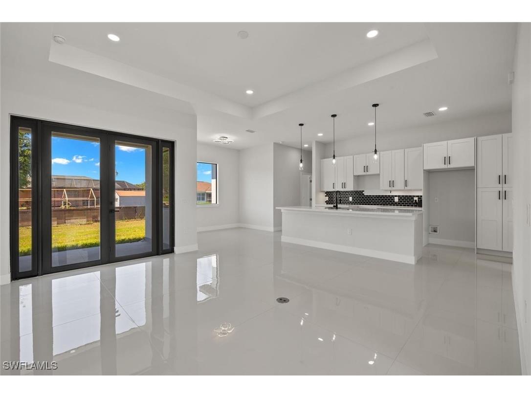 2918 43rd Street W Lehigh Acres FL 33971 225024103 image4