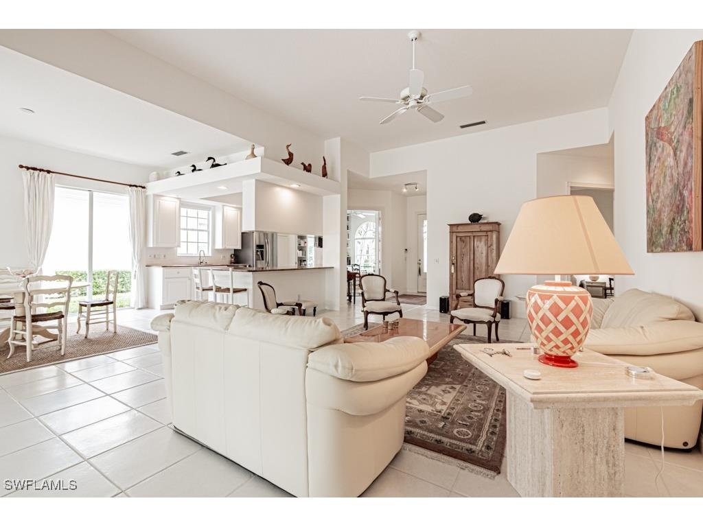 2926 Gilford Way Naples FL 34119 225034527 image1