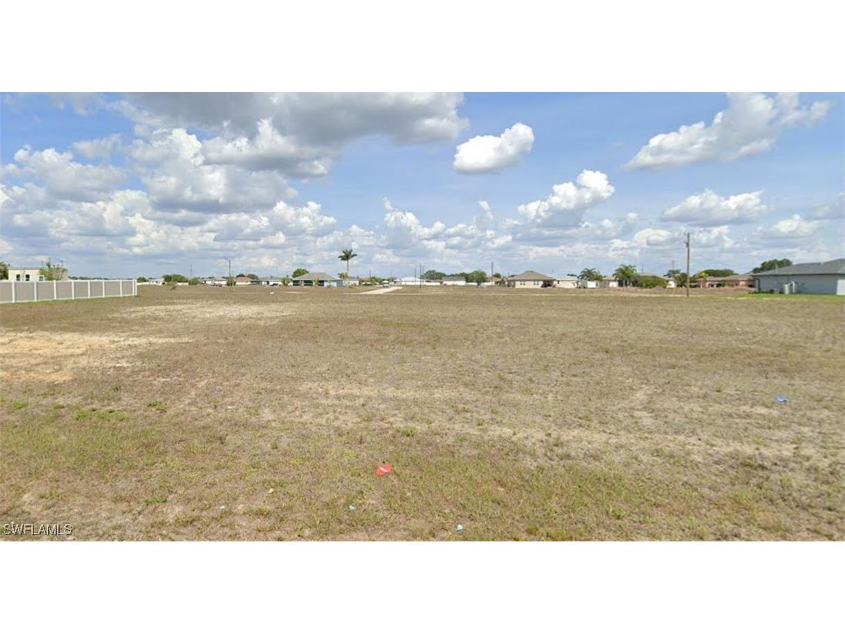 2933 NW 8th Place Cape Coral FL 33993 224100241 image2