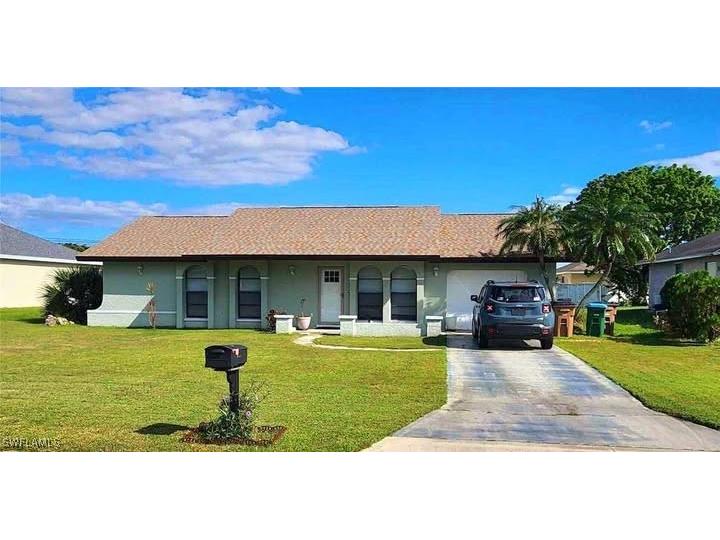 2935 SW 1st Place Cape Coral FL 33914 224093215 image1