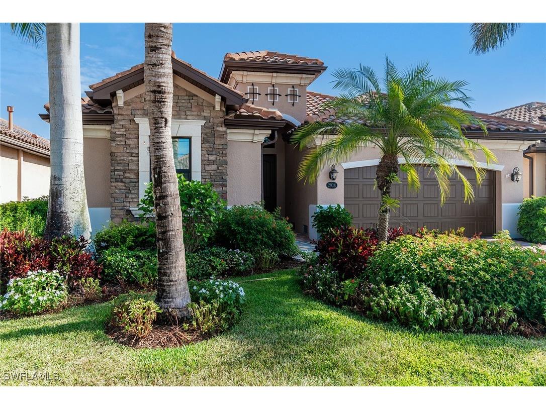 2938 Aviamar Circle Naples FL 34114 225031399 image1