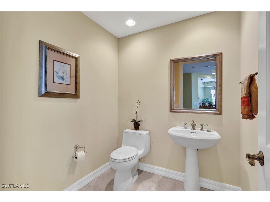 295 Grande Way #405 Naples FL 34110 225009976 image23