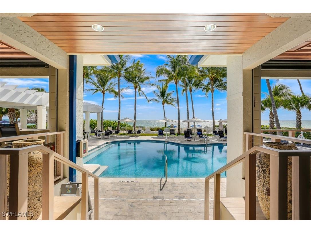 295 Grande Way #405 Naples FL 34110 225009976 image38