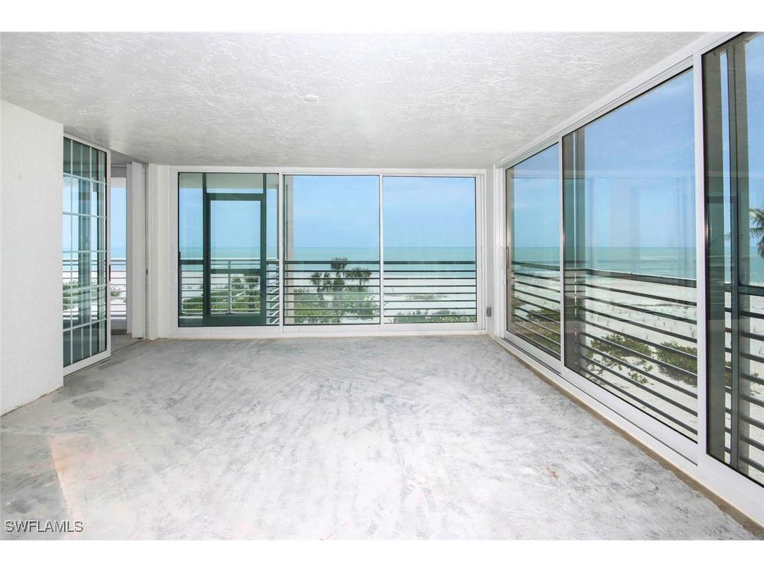 2959 W Gulf Drive #204 Sanibel FL 33957 225043747 image1