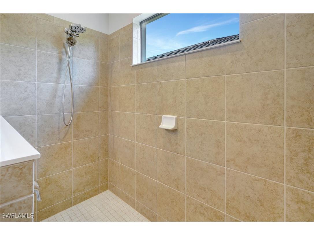 2967 Amblewind Drive Fort Myers FL 33905 225035599 image27