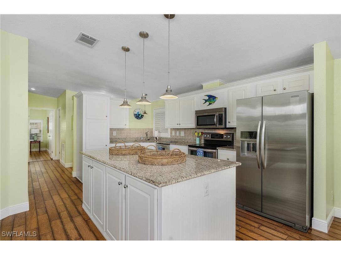 2980 Harpoon Lane Saint James City FL 33914 225042570 image4