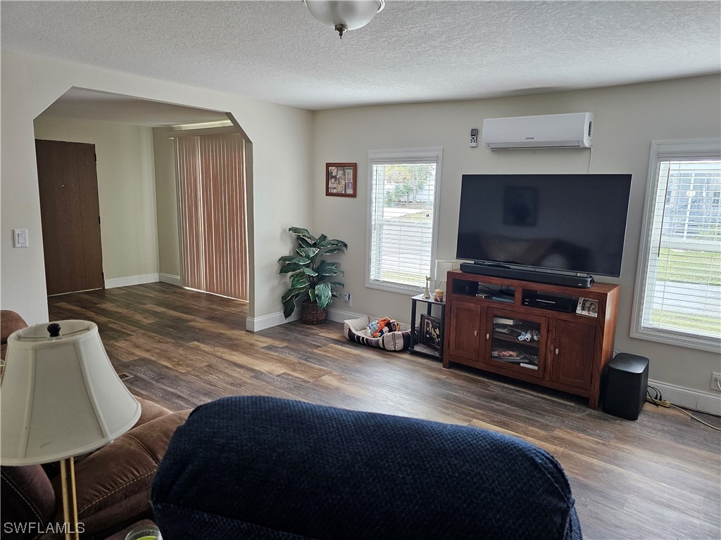 3 S Pelican Punta Gorda FL 33950 224018119 image5