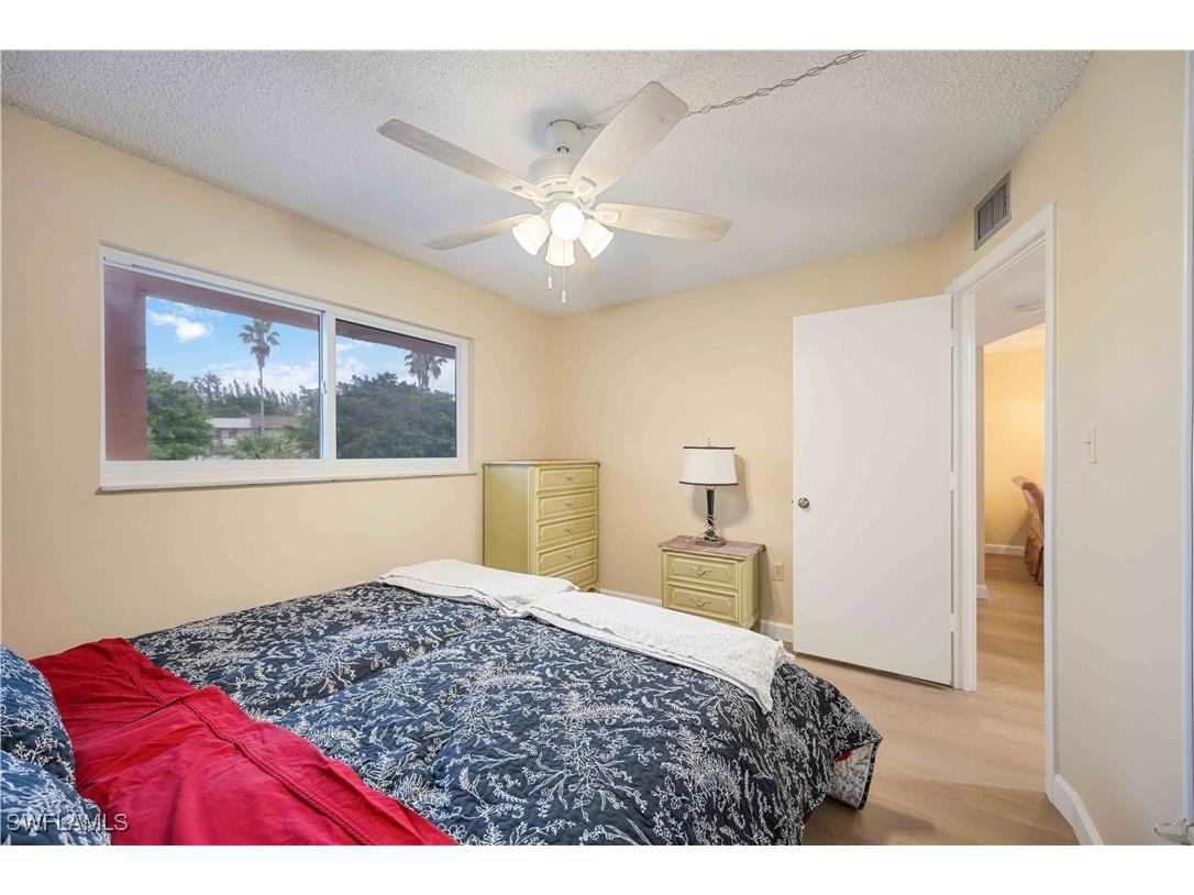 300 Forest Lakes Boulevard #210 Naples FL 34105 225010787 image21