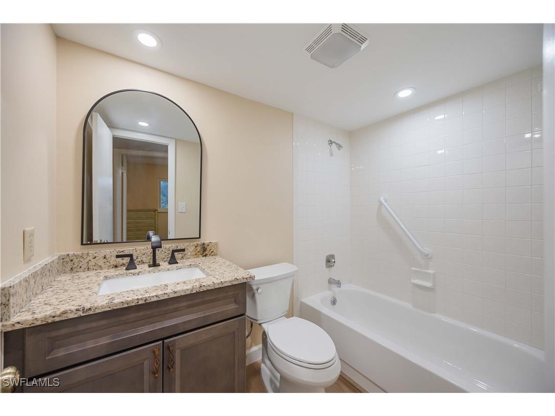 300 Forest Lakes Boulevard #210 Naples FL 34105 225010787 image22