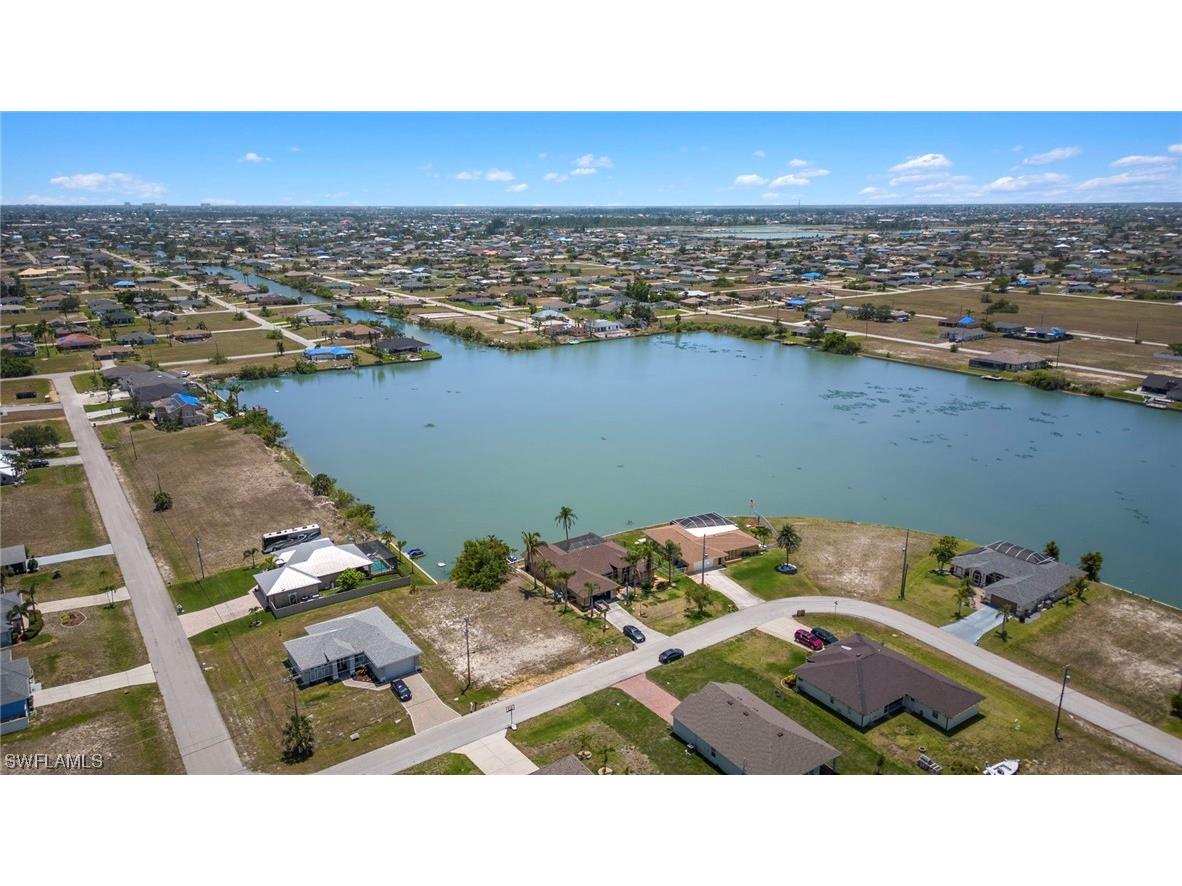 300 NW 12th Lane Cape Coral FL 33993 223043634 image1