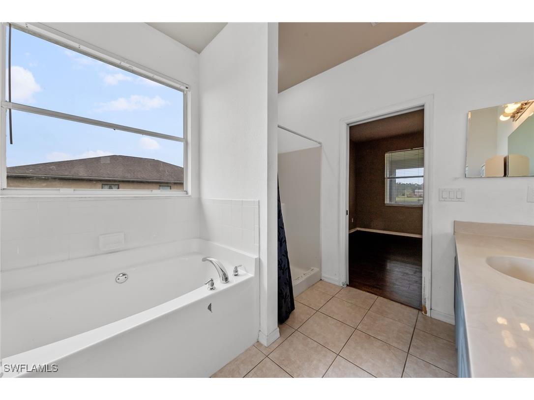 300 Shadow Lakes Drive Lehigh Acres FL 33974 225005514 image39